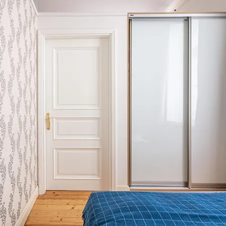 Design Meets Comfort - Embassy Area - By Innorental Appartement *