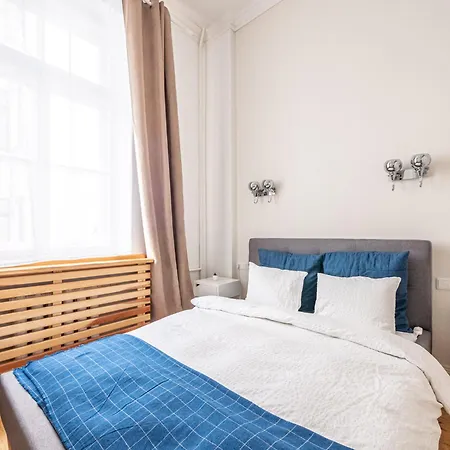 Appartement Design Meets Comfort - Embassy Area - By Innorental Riga